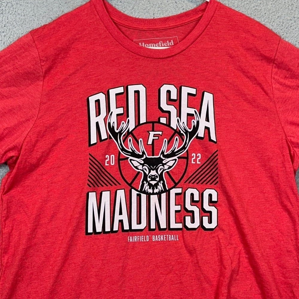 Fairfield Red Sea Madness Homefield T-Shirt Mens 2XL Red Crewneck Short Sleeve